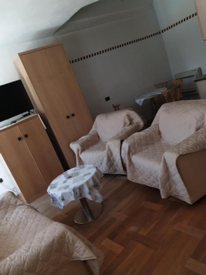 Smartno Apartmaji Sobe Josko Exterior foto