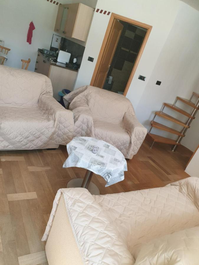 Smartno Apartmaji Sobe Josko Exterior foto